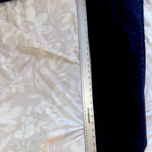 Lee Straight Leg Relaxed Waist Black denim Jeans size 12 Long 
Festival - Picture 11 of 11